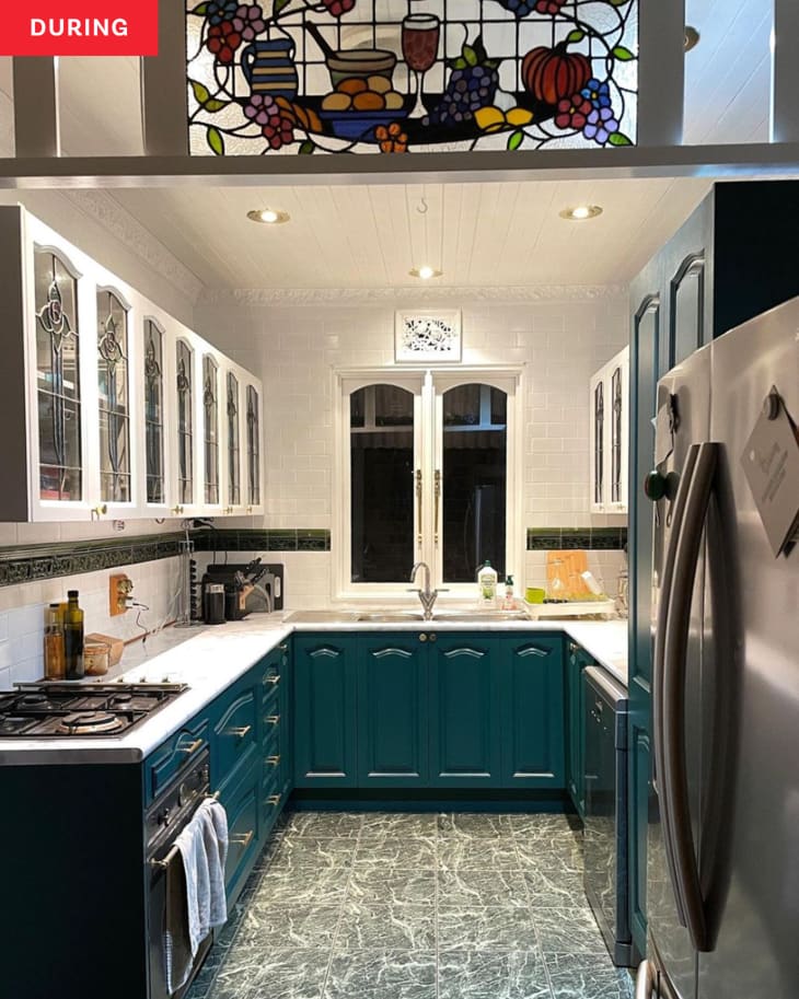 Before After A Lifeless 80s Kitchen Gets a Teal Makeover